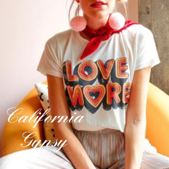 Love More Vintage Retro Boho T-shirt - Picture 3 of 8
